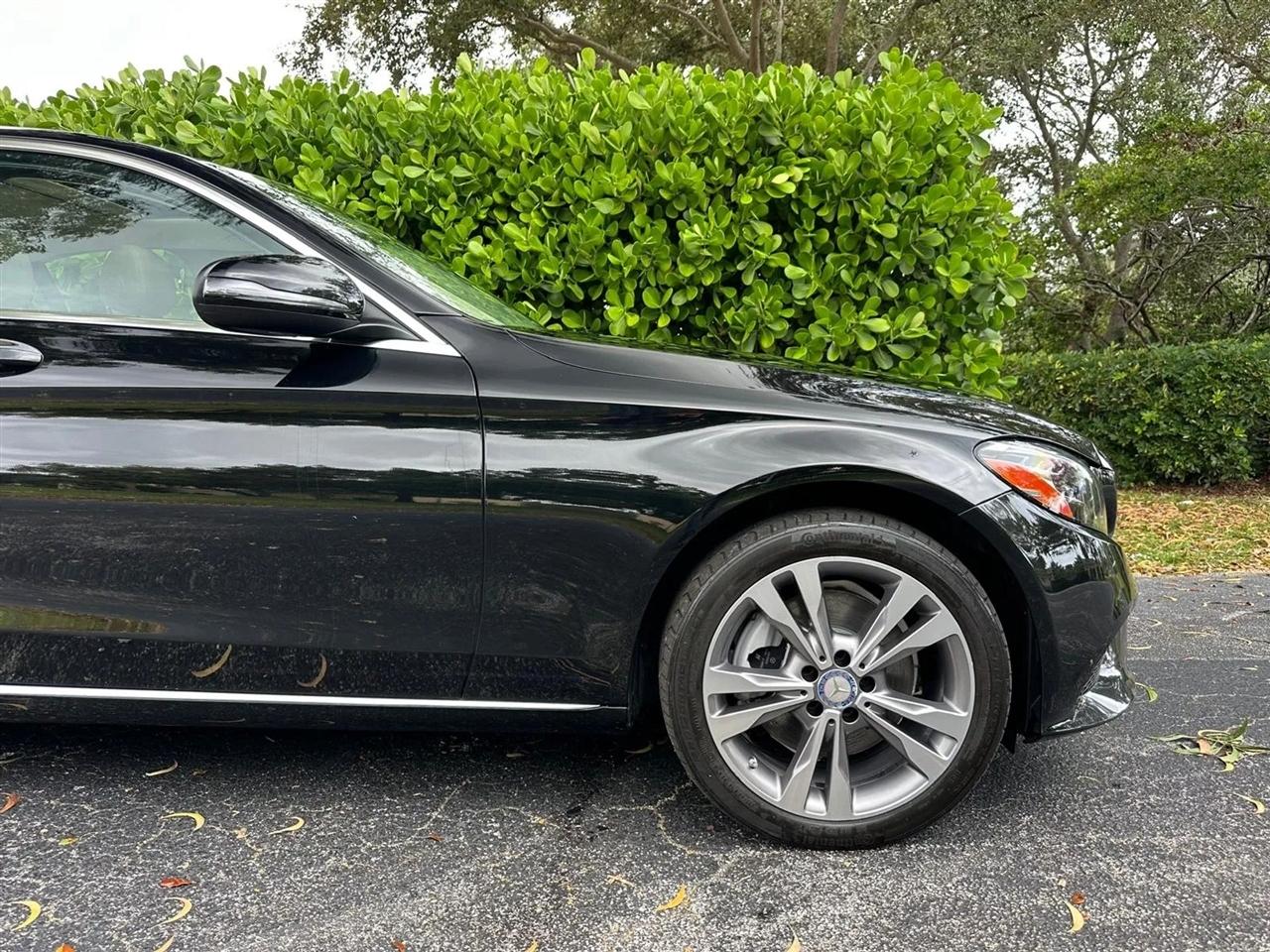 Mercedes-Benz C-Class C300 4MATIC Sedan 2019