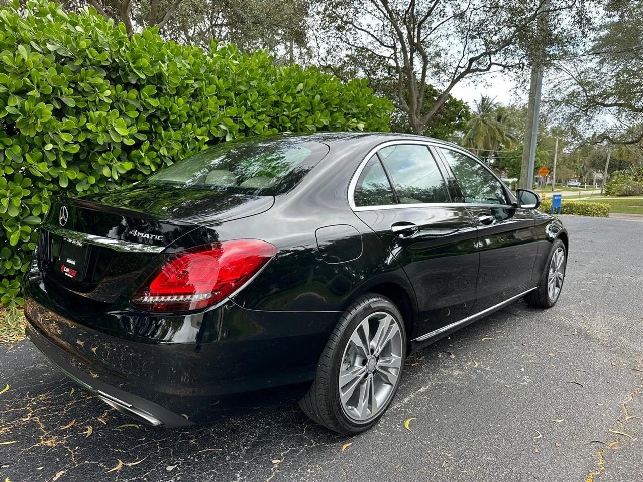 Mercedes-Benz C-Class C300 4MATIC Sedan 2019