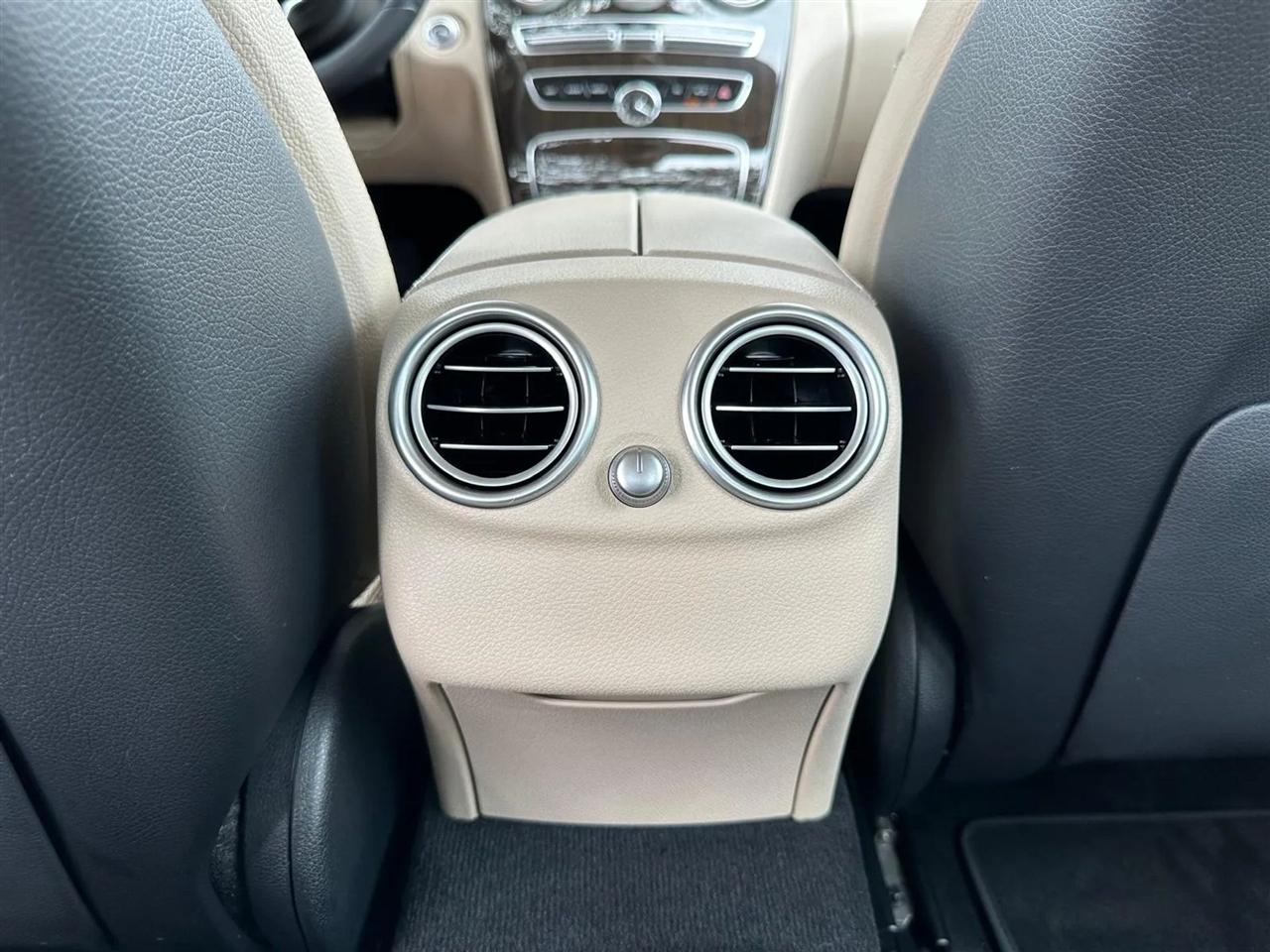 Mercedes-Benz C-Class C300 4MATIC Sedan 2019