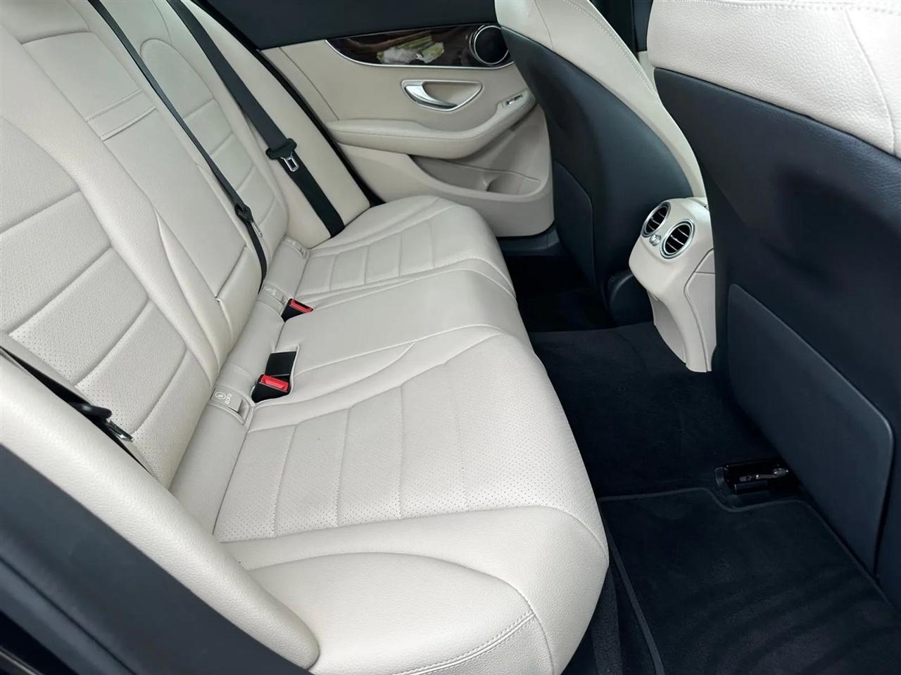 Mercedes-Benz C-Class C300 4MATIC Sedan 2019