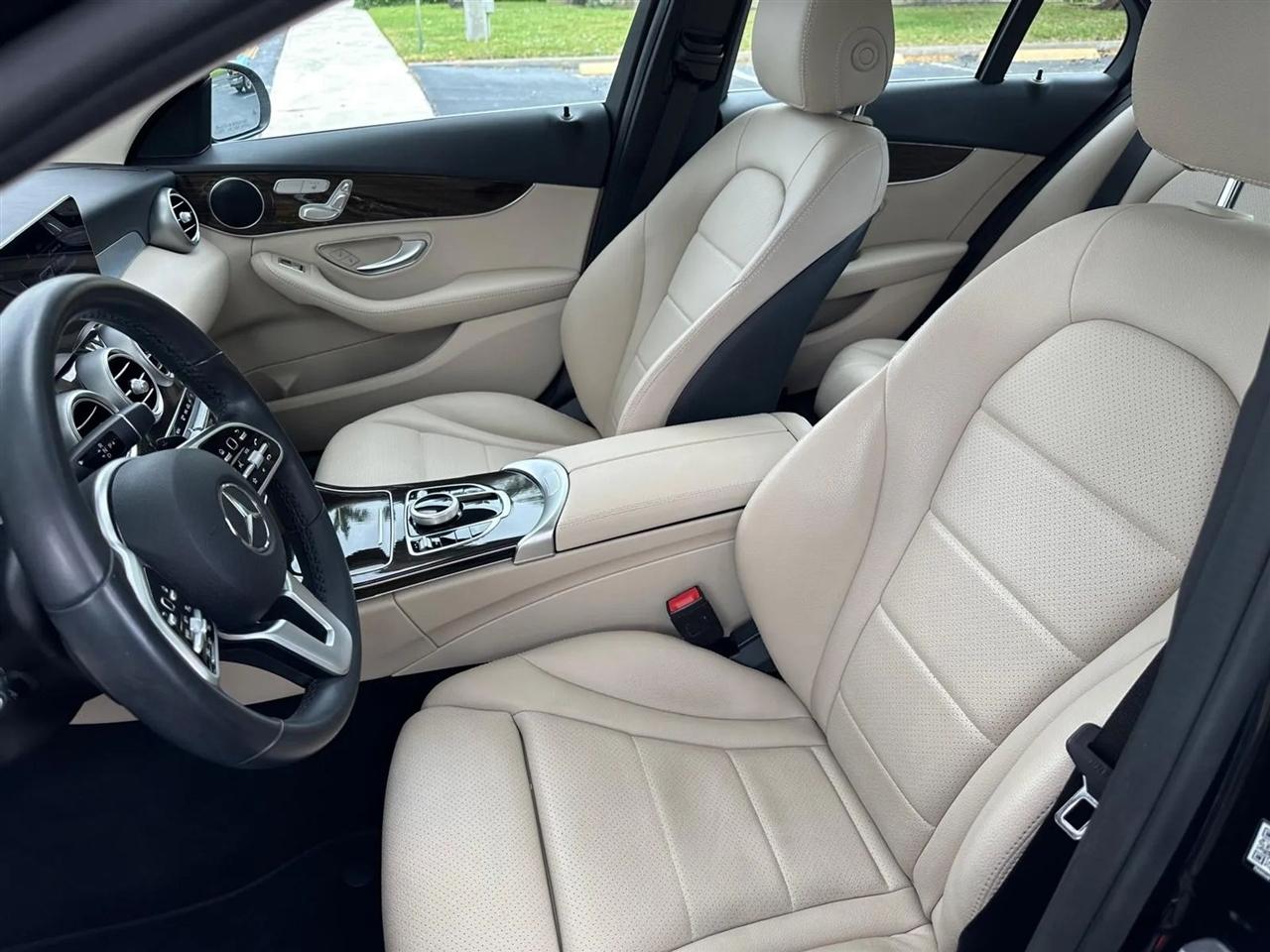 Mercedes-Benz C-Class C300 4MATIC Sedan 2019