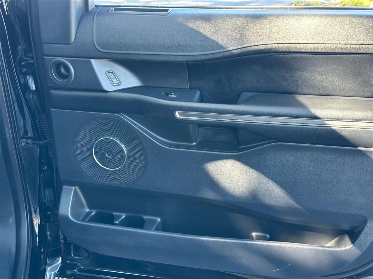 Ford Expedition MAX XLT 4WD 2018