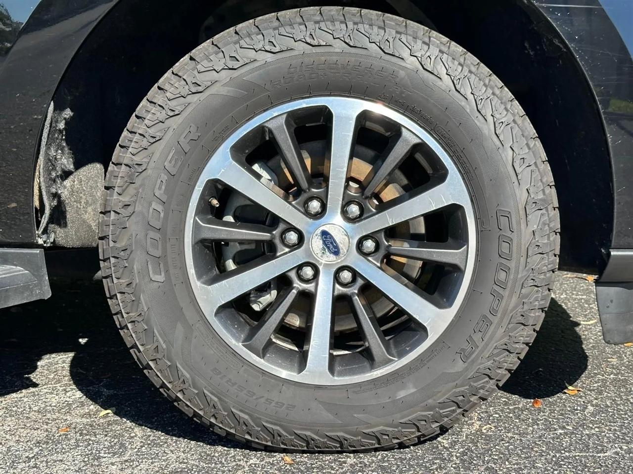 Ford Expedition MAX XLT 4WD 2018