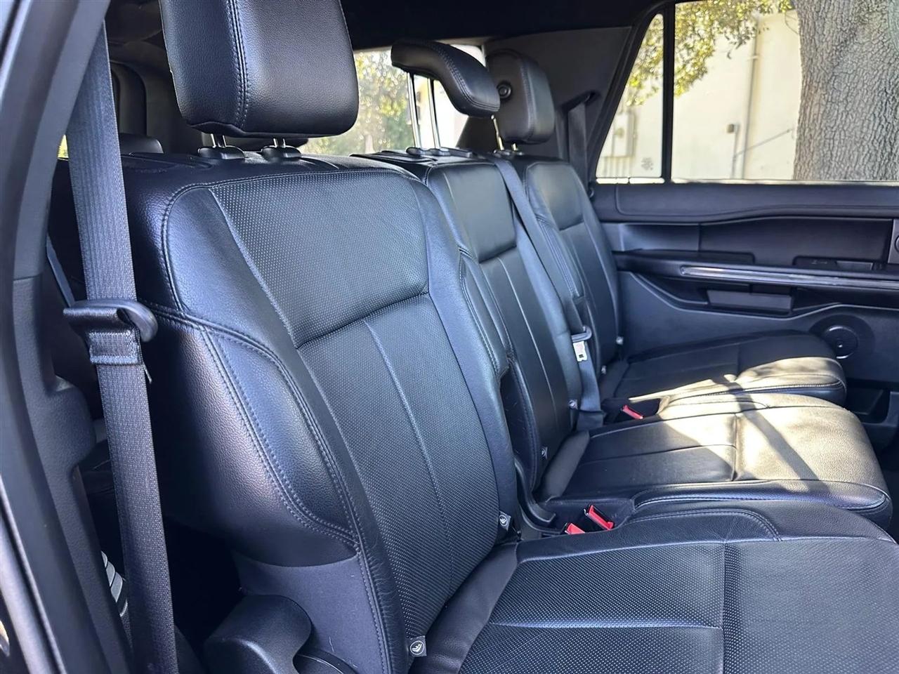 Ford Expedition MAX XLT 4WD 2018