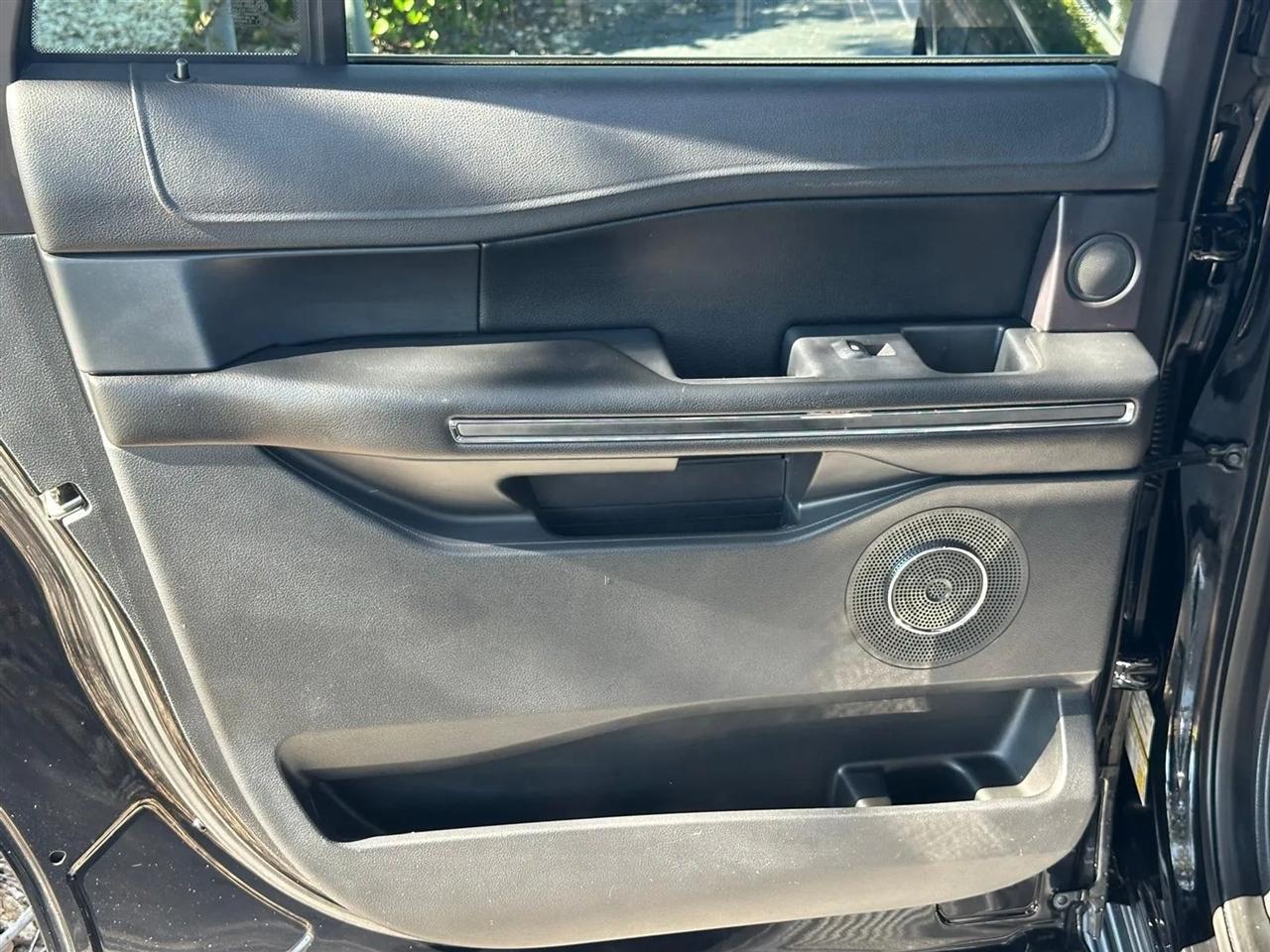 Ford Expedition MAX XLT 4WD 2018