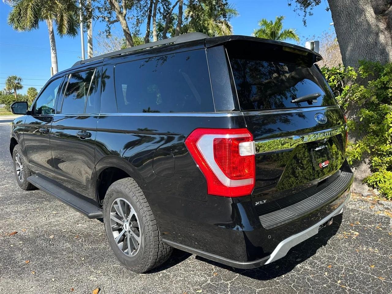 Ford Expedition MAX XLT 4WD 2018