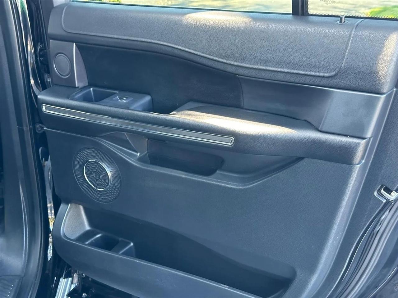 Ford Expedition MAX XLT 4WD 2018