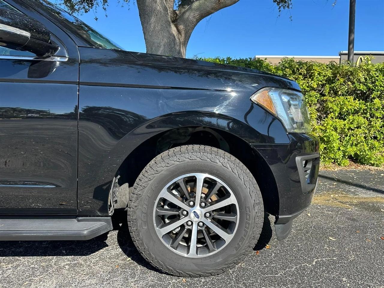 Ford Expedition MAX XLT 4WD 2018