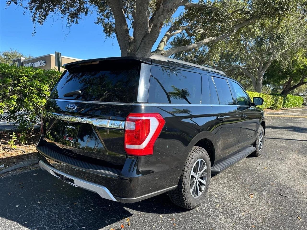 Ford Expedition MAX XLT 4WD 2018