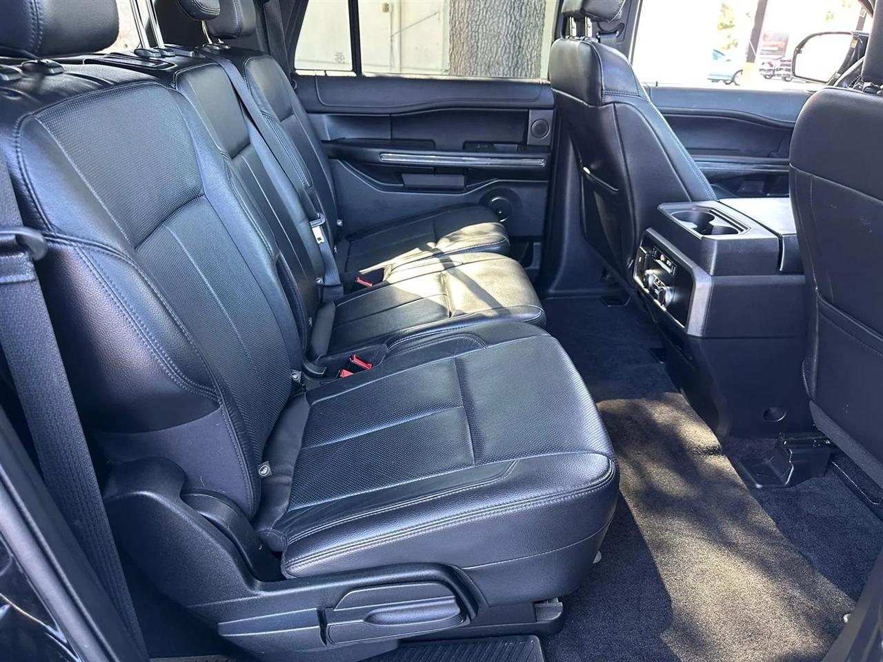 Ford Expedition MAX XLT 4WD 2018