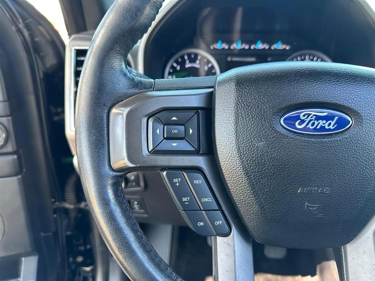 Ford Expedition MAX XLT 4WD 2018