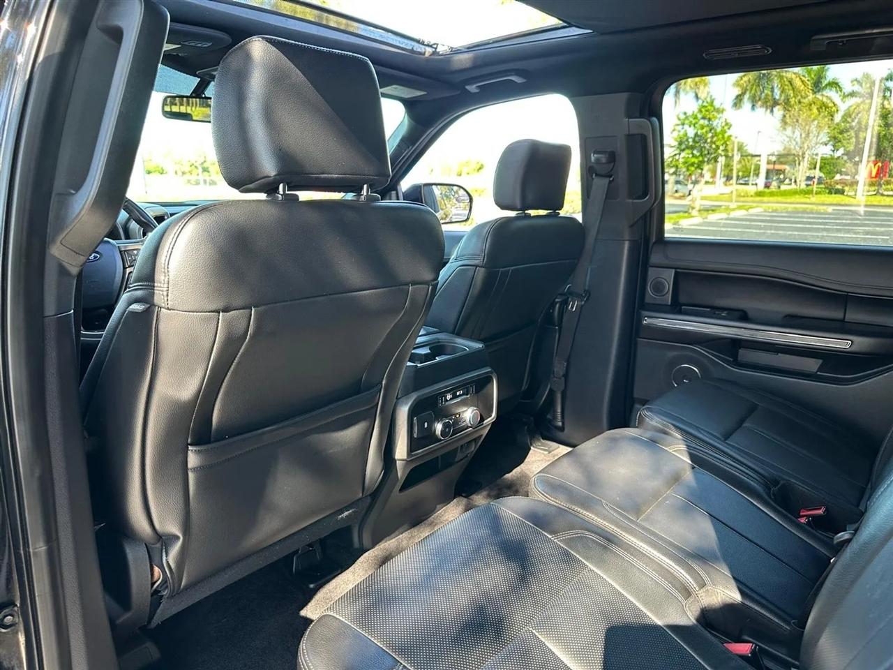 Ford Expedition MAX XLT 4WD 2018