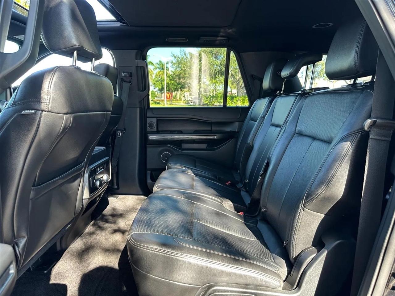 Ford Expedition MAX XLT 4WD 2018