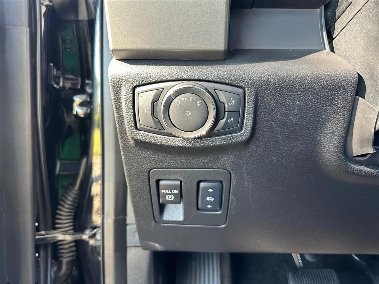 Ford Expedition MAX XLT 4WD 2018