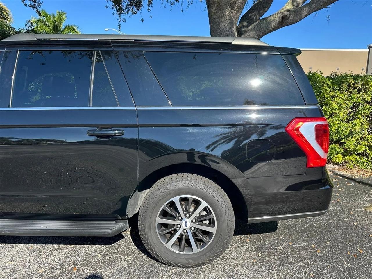 Ford Expedition MAX XLT 4WD 2018