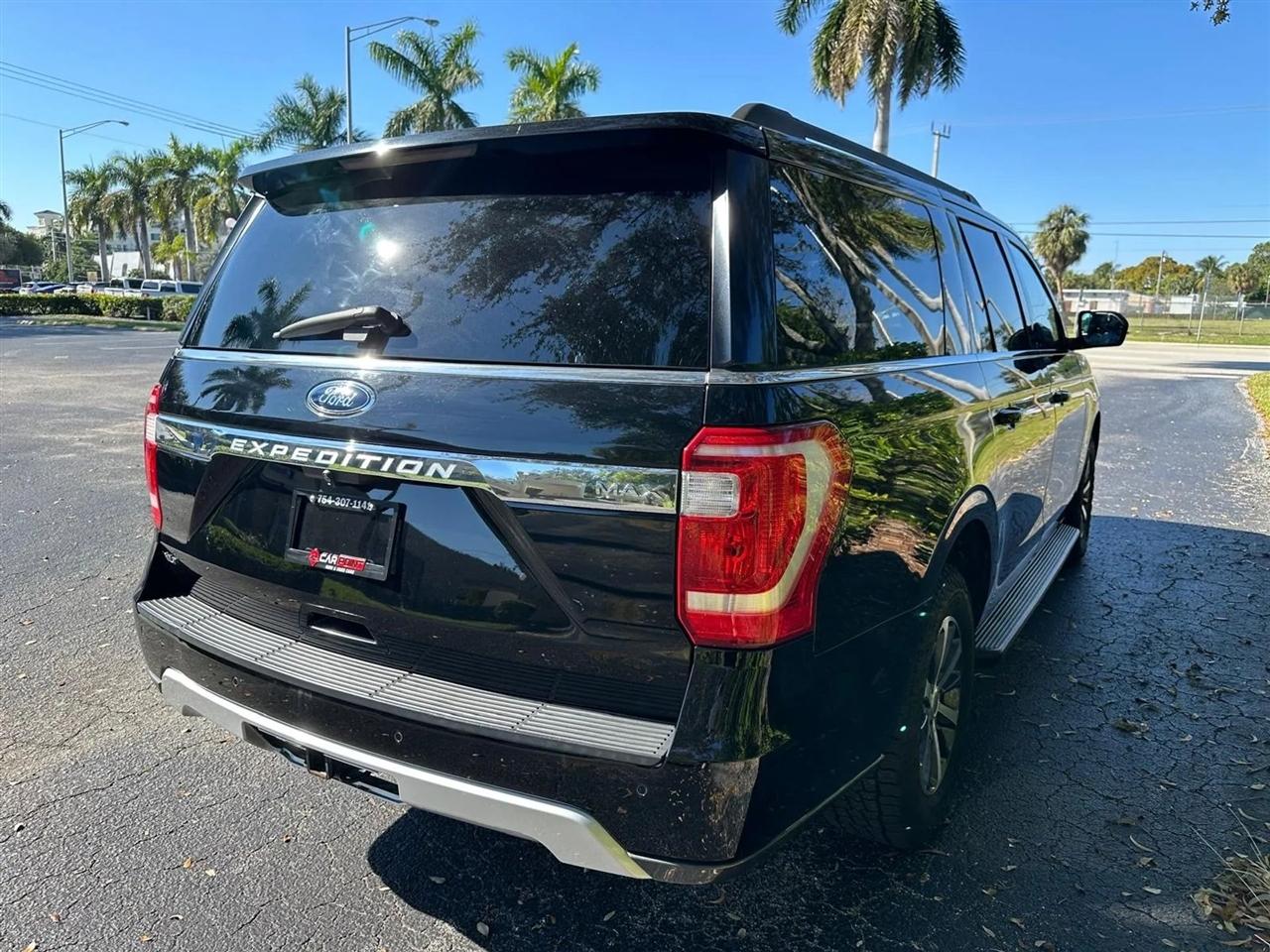 Ford Expedition MAX XLT 4WD 2018