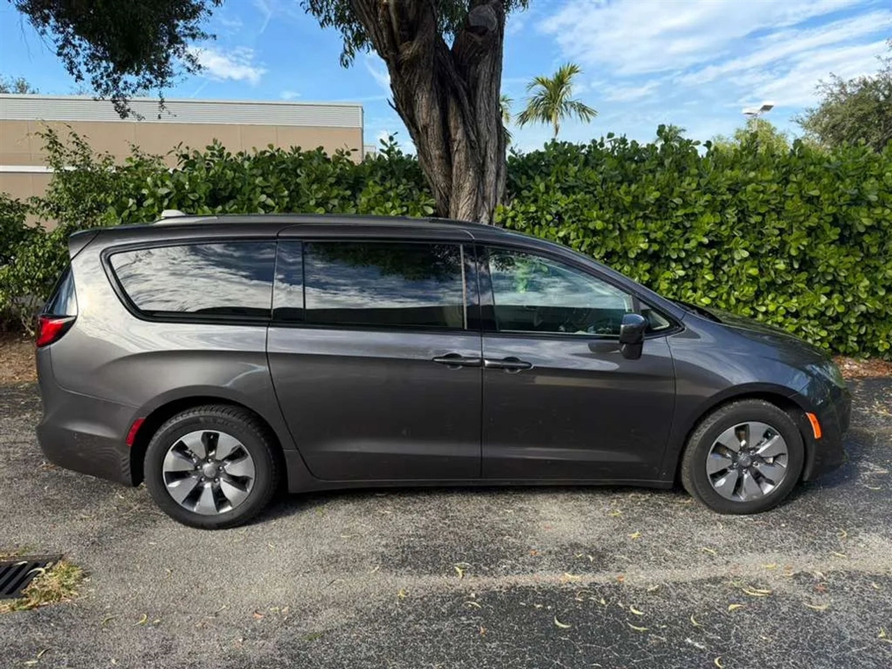 Chrysler Pacifica Hybrid Limited 2018