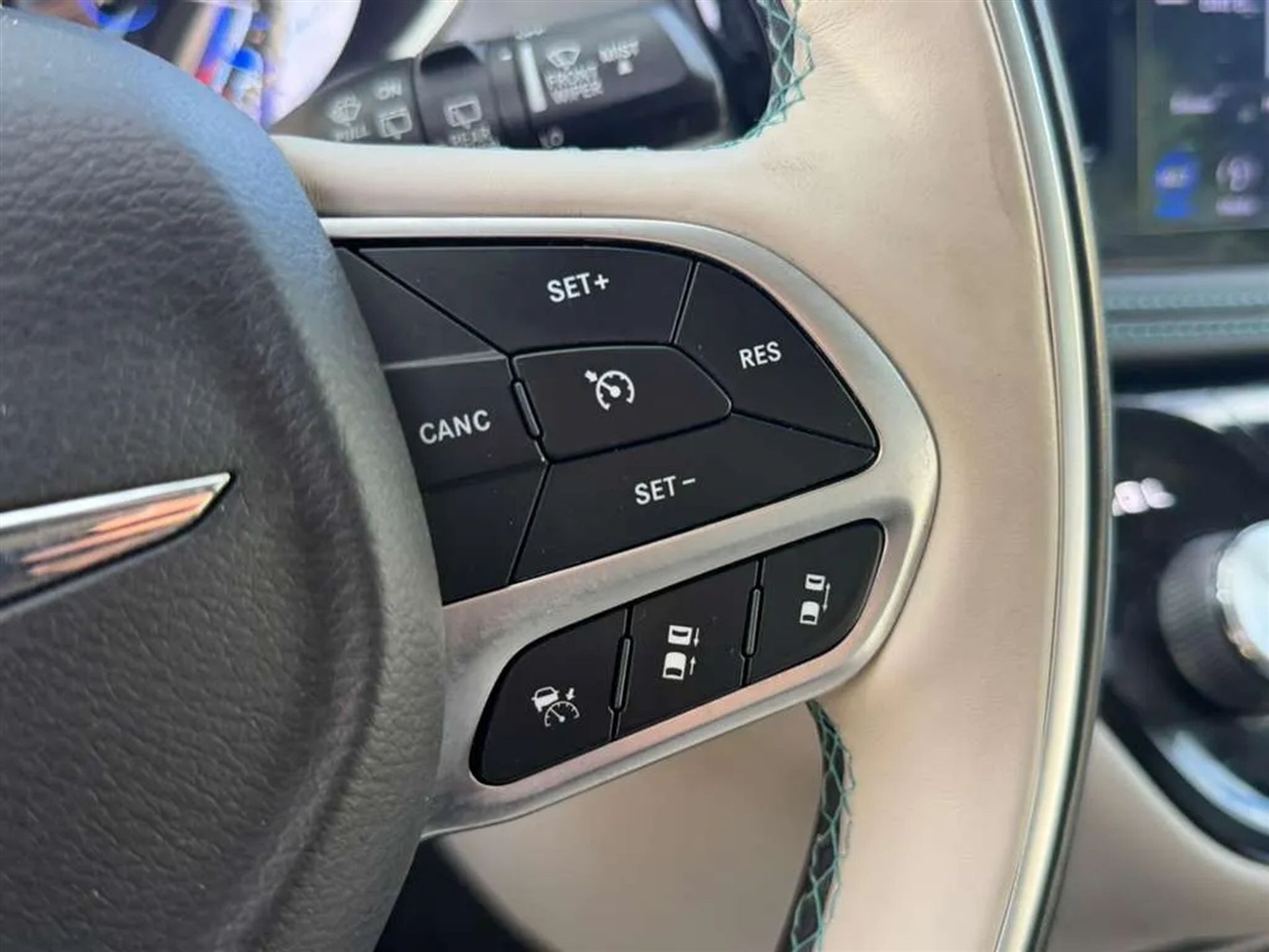 Chrysler Pacifica Hybrid Limited 2018