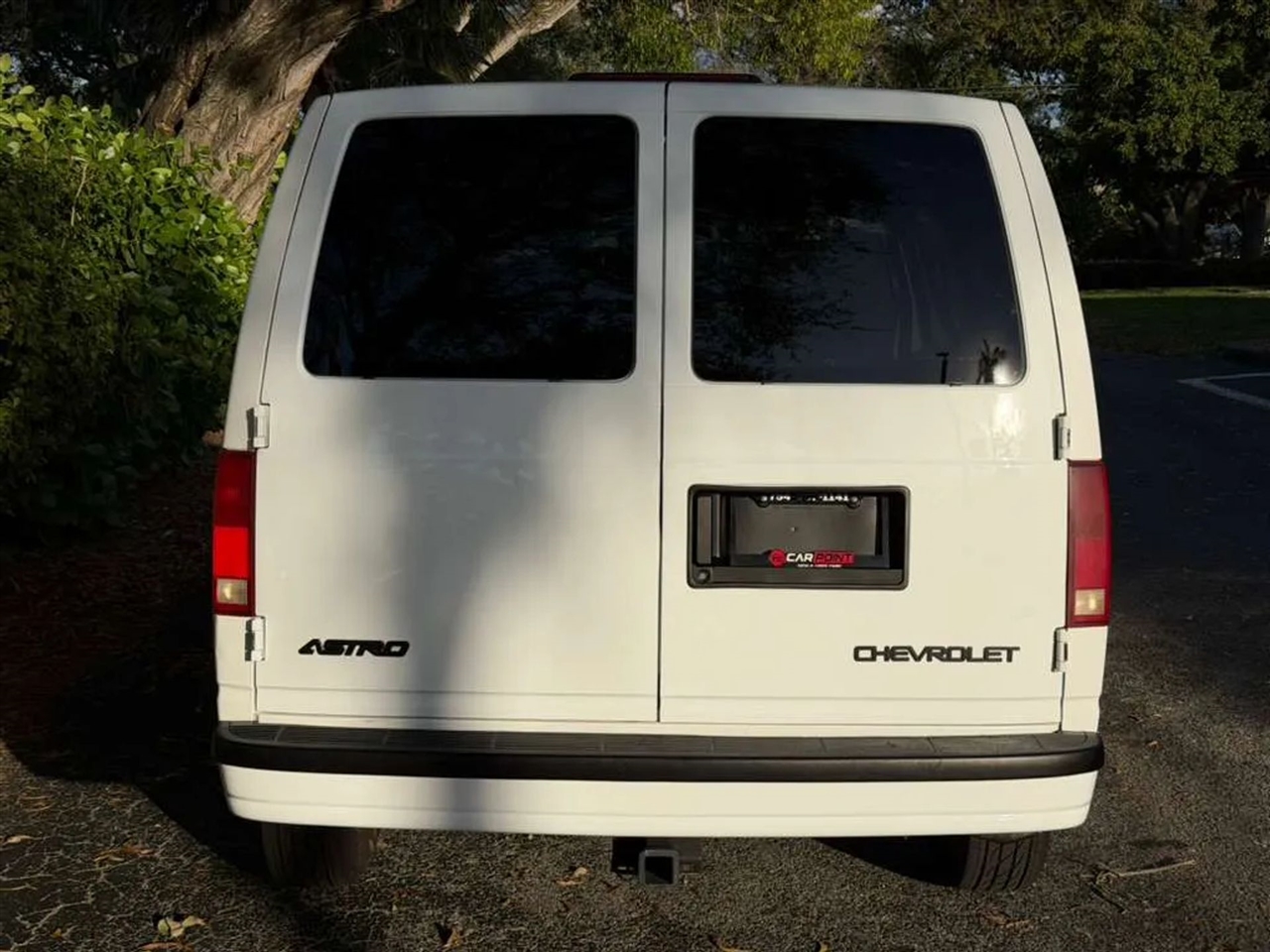 Chevrolet Astro Cargo Van 2WD 2005