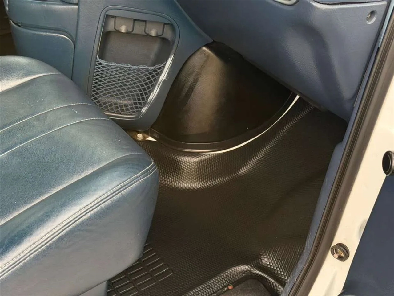 Chevrolet Astro Cargo Van 2WD 2005