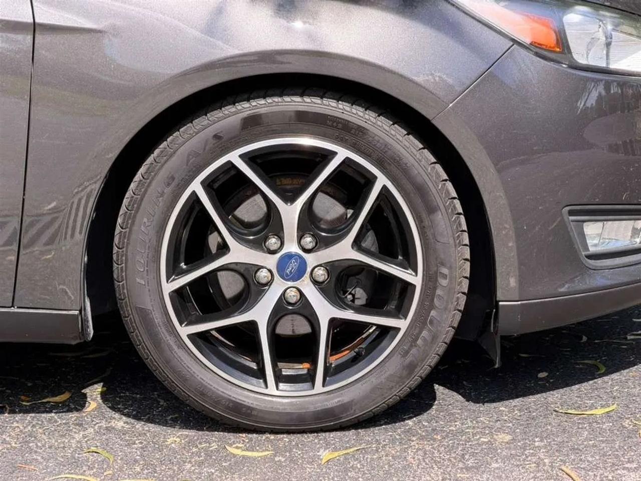 Ford Focus SEL Sedan 2017