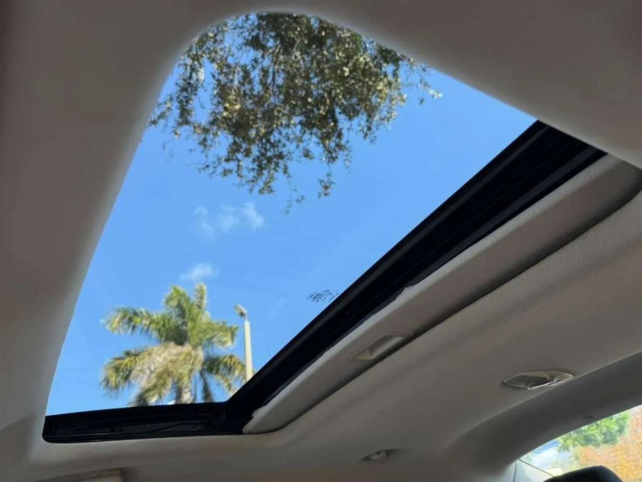 Ford Focus SEL Sedan 2017