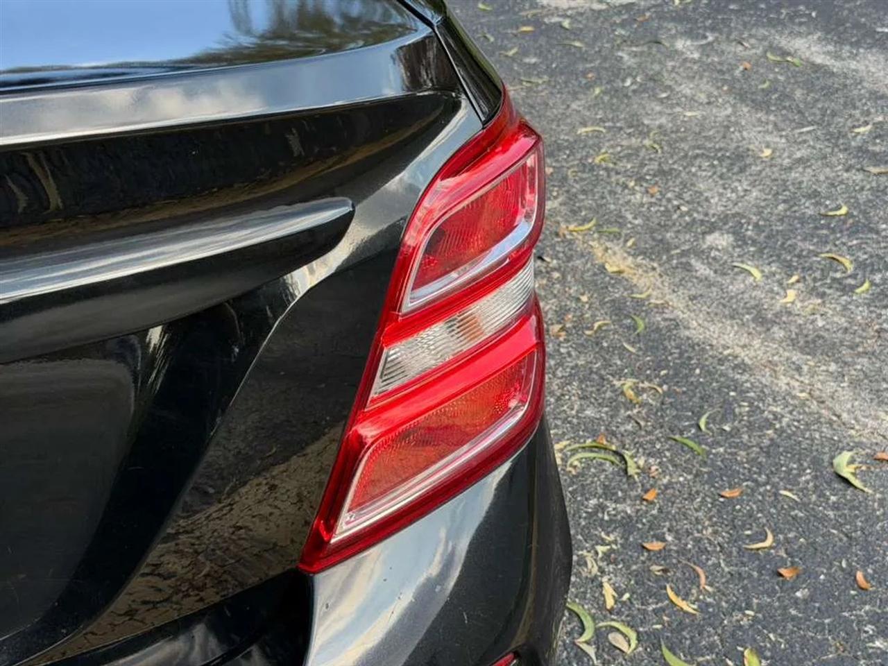 Chevrolet Sonic LS Auto Sedan 2017