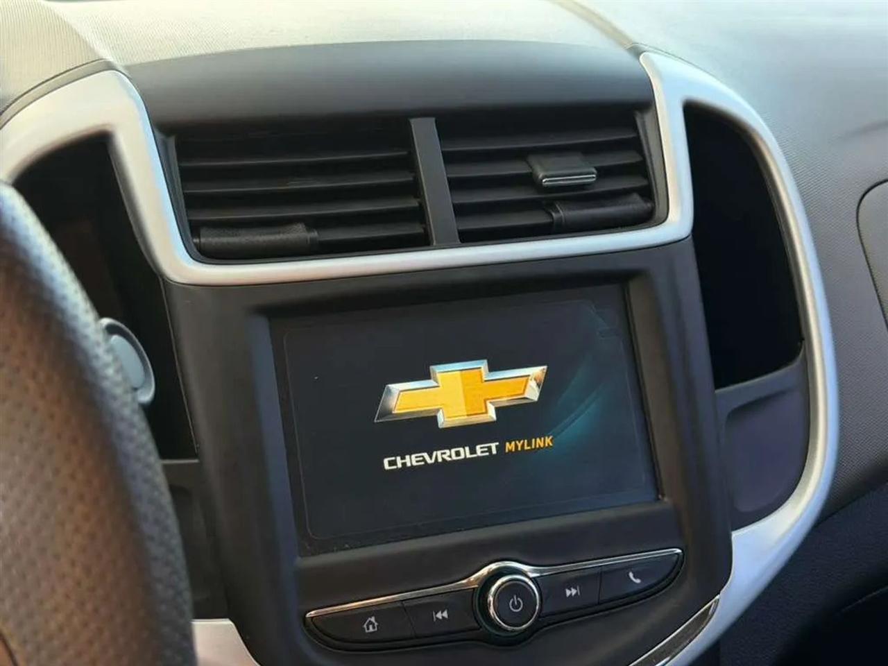 Chevrolet Sonic LS Auto Sedan 2017