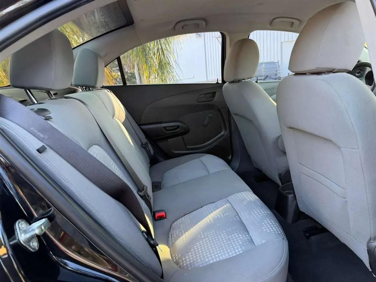 Chevrolet Sonic LS Auto Sedan 2017