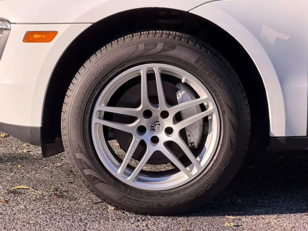 Porsche Macan GTS 2017