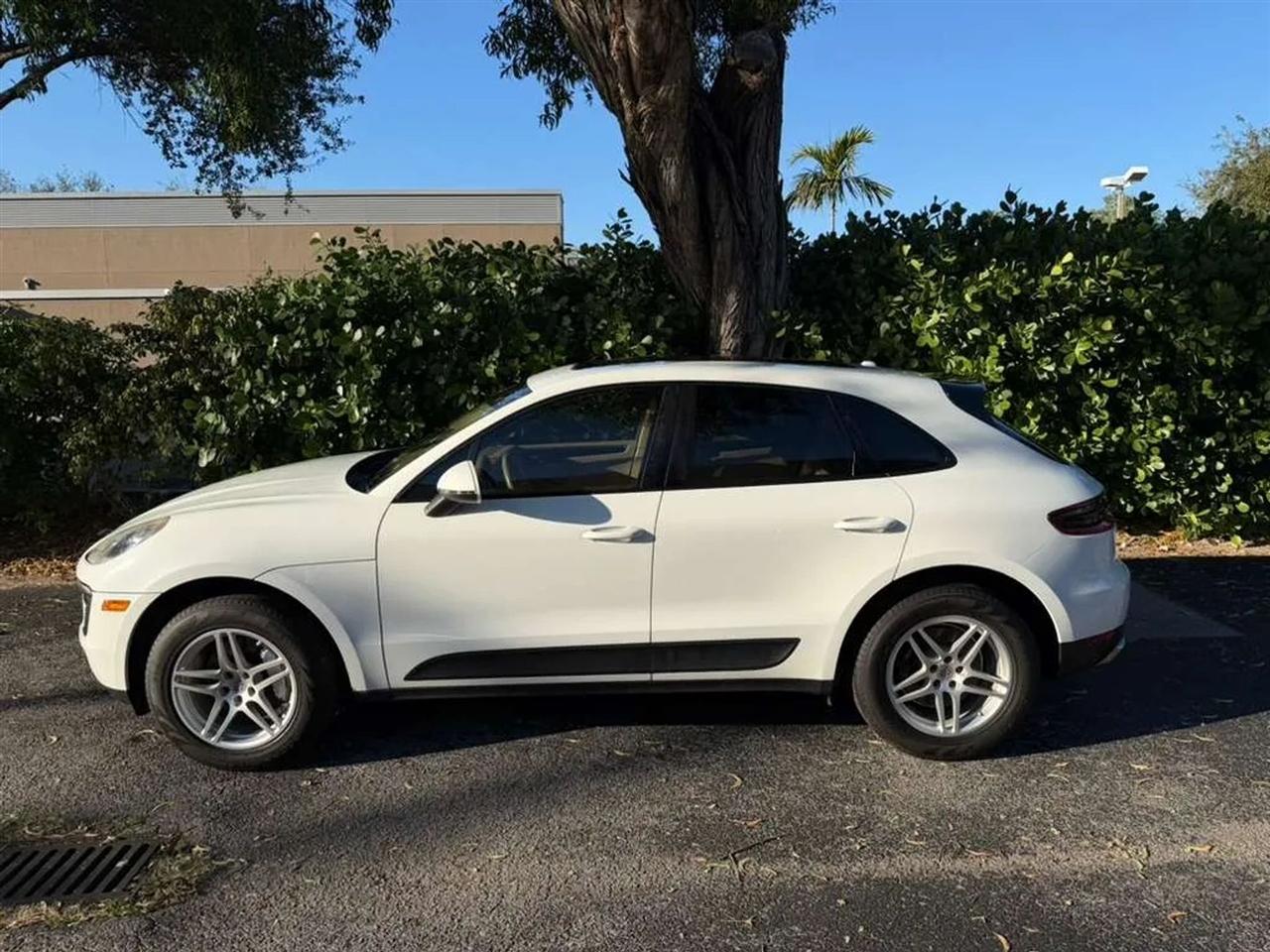 Porsche Macan GTS 2017