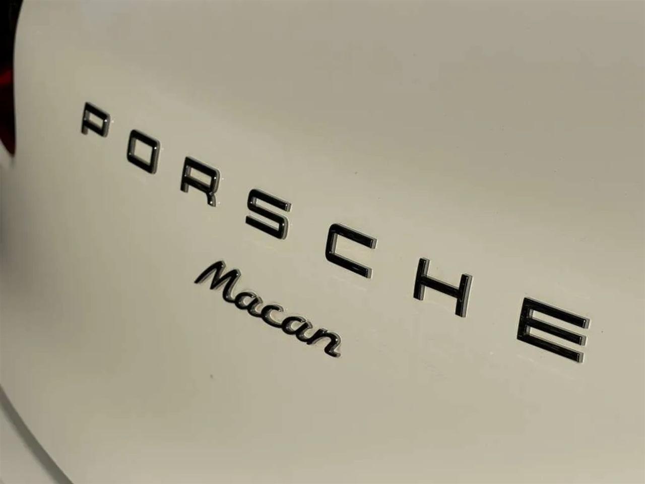 Porsche Macan GTS 2017