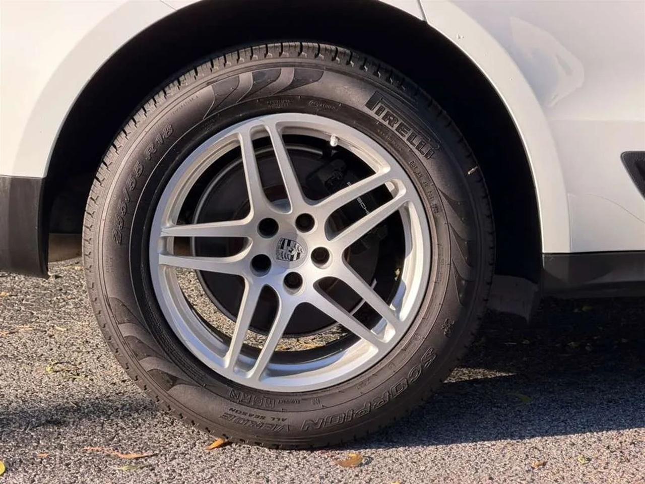 Porsche Macan GTS 2017