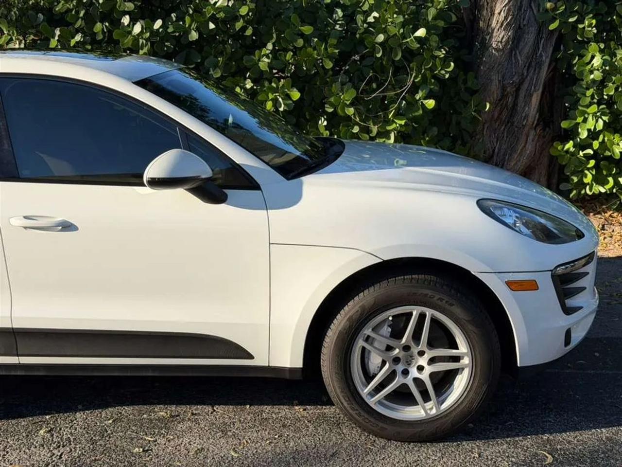 Porsche Macan GTS 2017