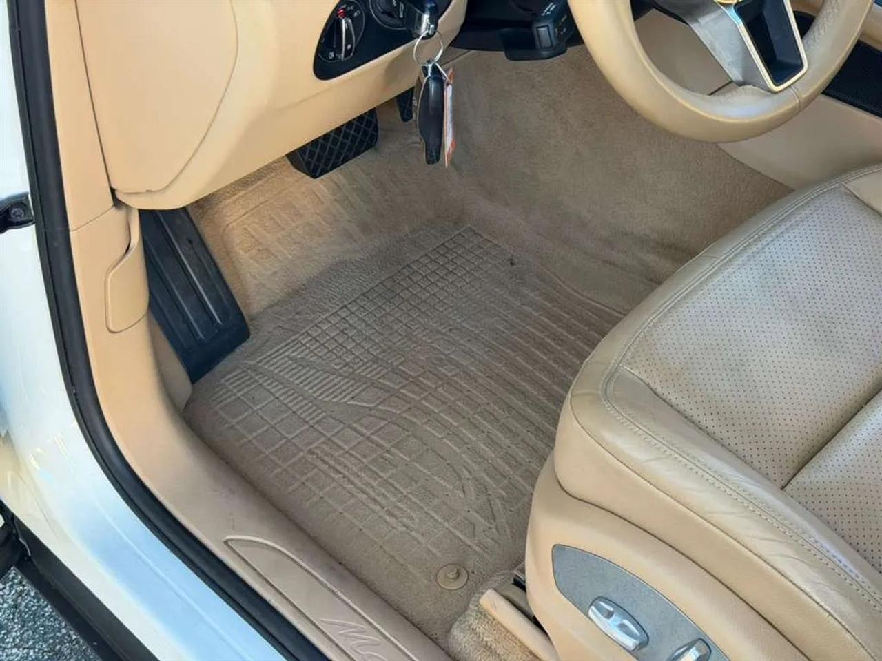 Porsche Macan GTS 2017