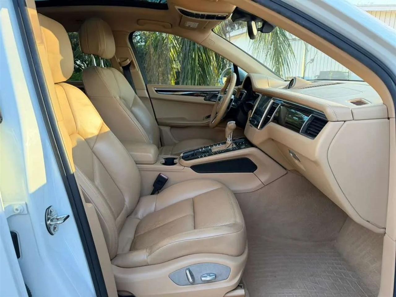 Porsche Macan GTS 2017