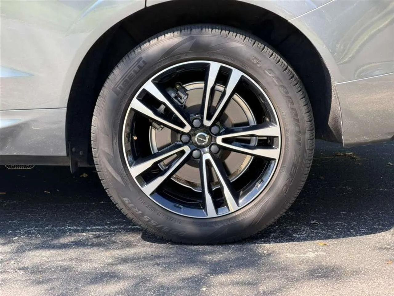 Volvo XC60 T6 Momentum AWD 2020