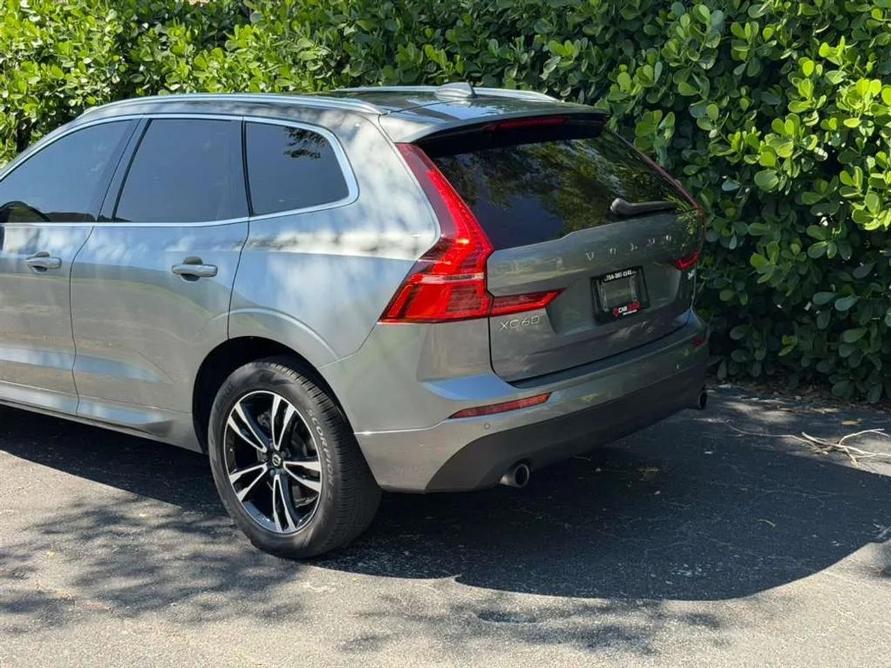 Volvo XC60 T6 Momentum AWD 2020