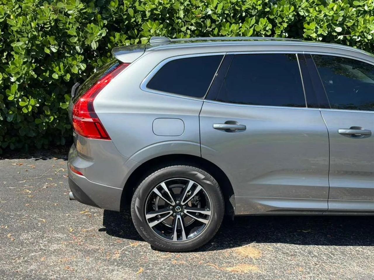 Volvo XC60 T6 Momentum AWD 2020