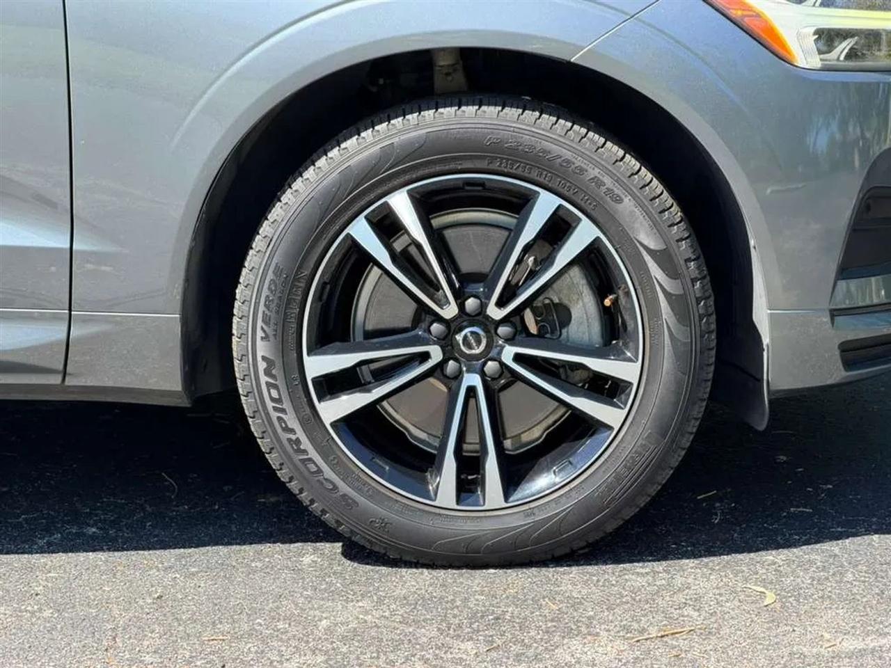 Volvo XC60 T6 Momentum AWD 2020