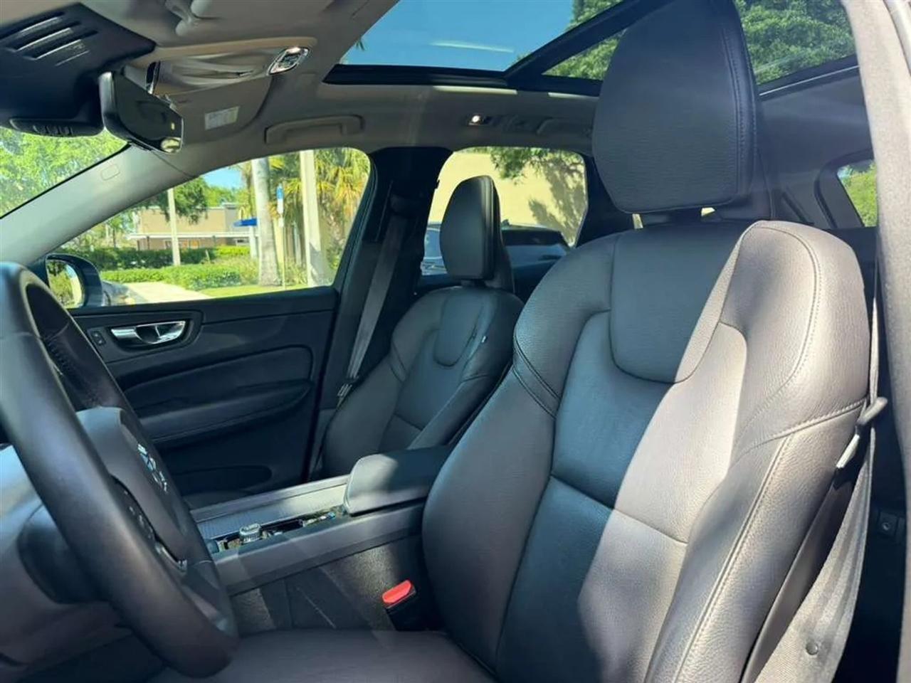 Volvo XC60 T6 Momentum AWD 2020