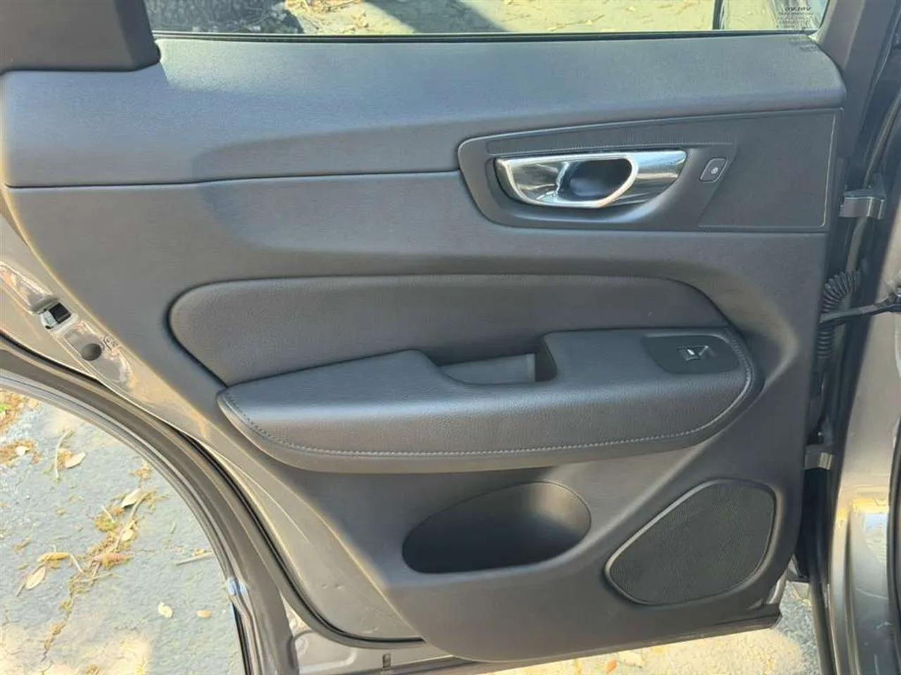 Volvo XC60 T6 Momentum AWD 2020