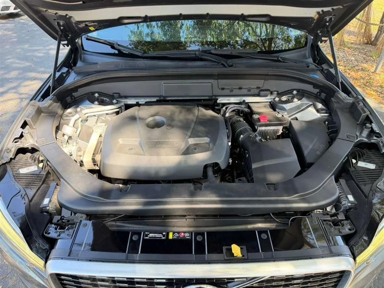 Volvo XC60 T6 Momentum AWD 2020