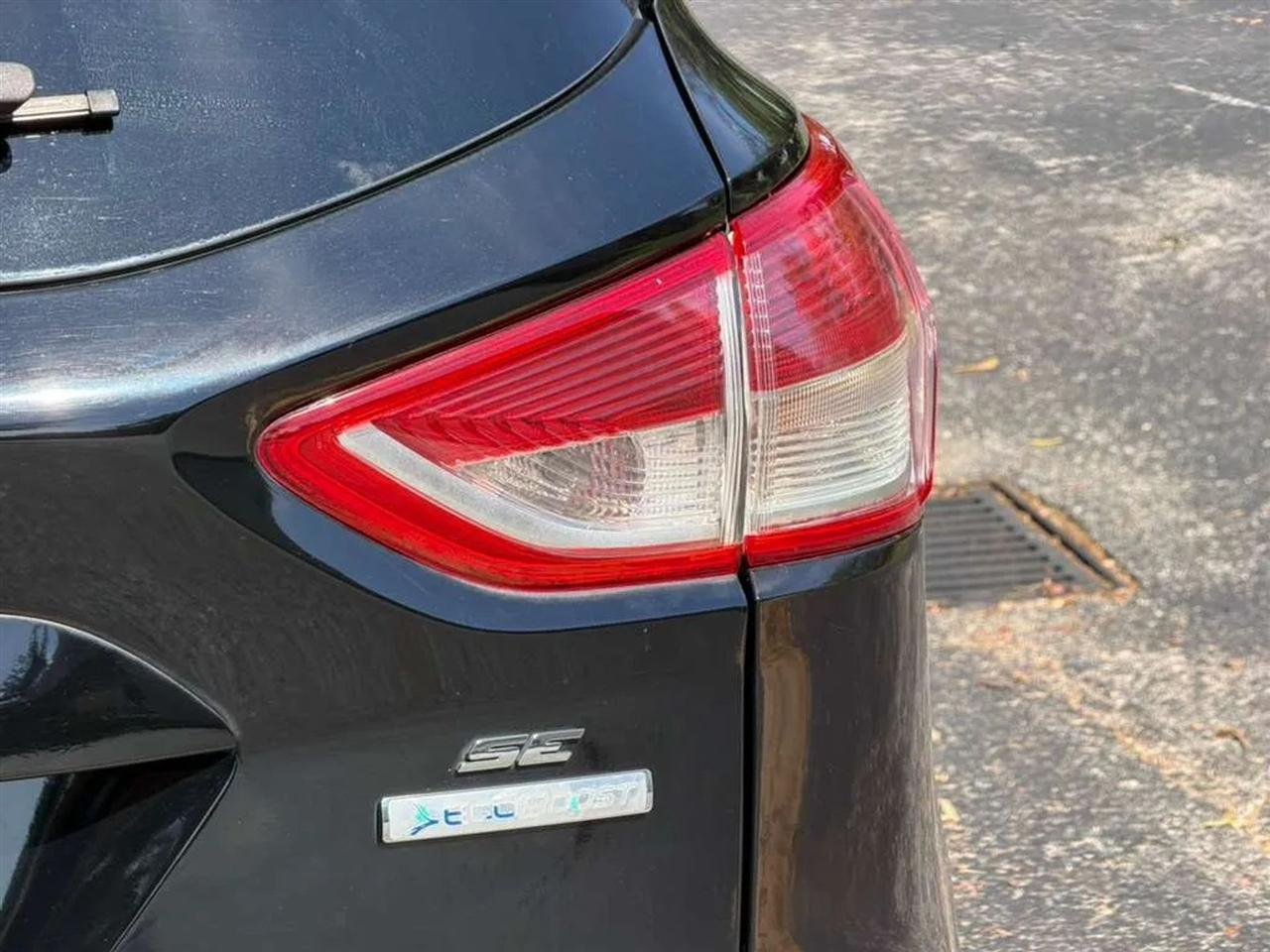 Ford Escape SE FWD 2016