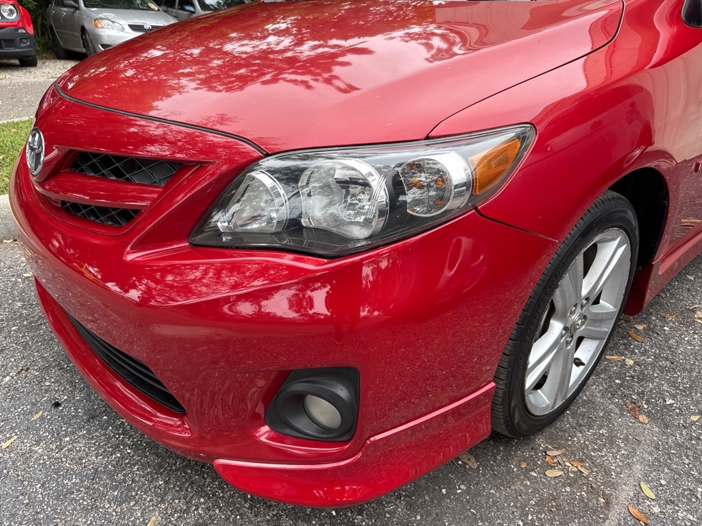 Toyota Corolla  2013 Toyota Corolla  2013