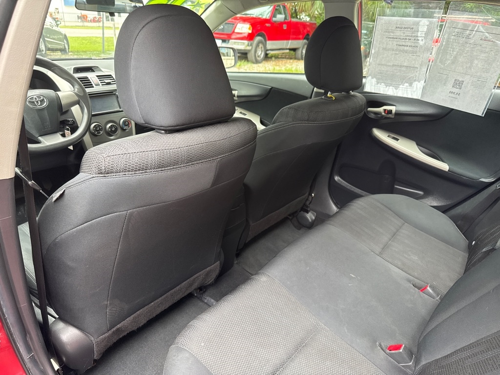 Toyota Corolla  2013 Toyota Corolla  2013