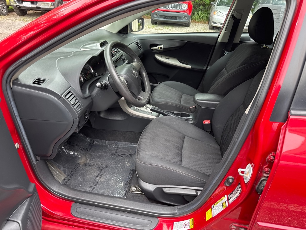 Toyota Corolla  2013 Toyota Corolla  2013