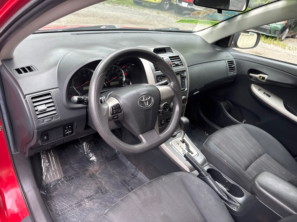 Toyota Corolla  2013 Toyota Corolla  2013