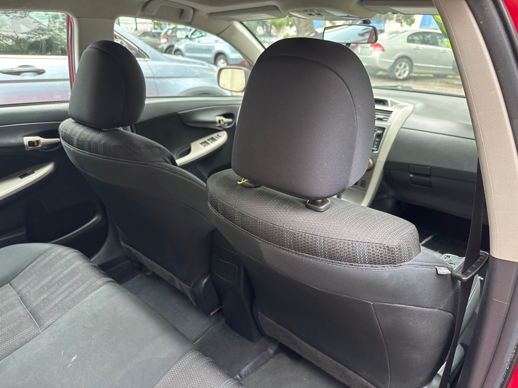 Toyota Corolla  2013 Toyota Corolla  2013