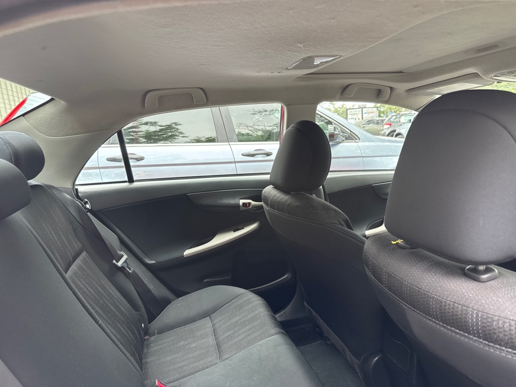 Toyota Corolla  2013 Toyota Corolla  2013